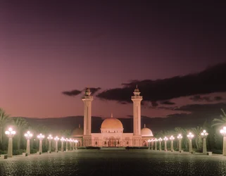 La Mosquée Bourguiba la nuit